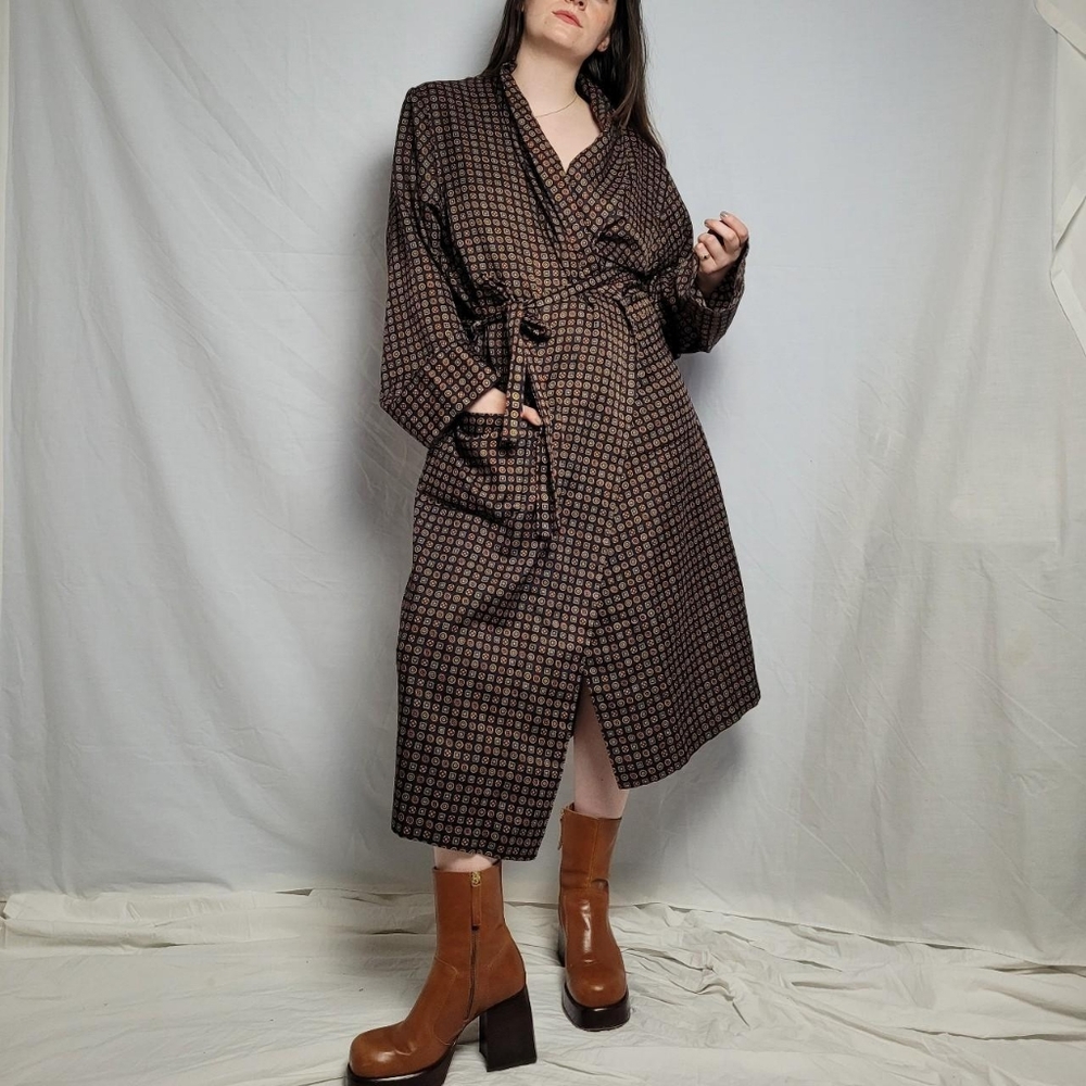 Vintage pattern smoking dressing gown/robe - Picture 5 of 7